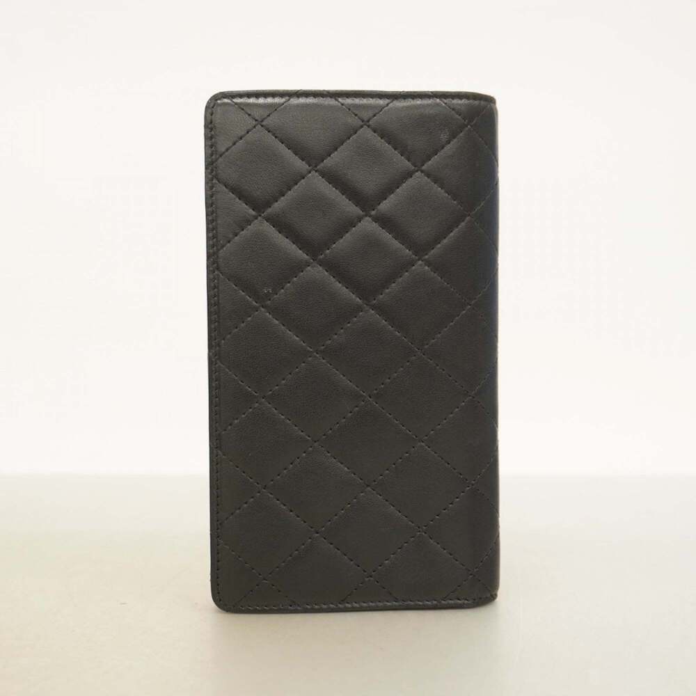 CHANEL Authentic Black Lambskin Leather Wallet - Picture 13 of 14
